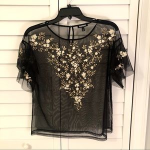 🌸 Express Embroidered Top